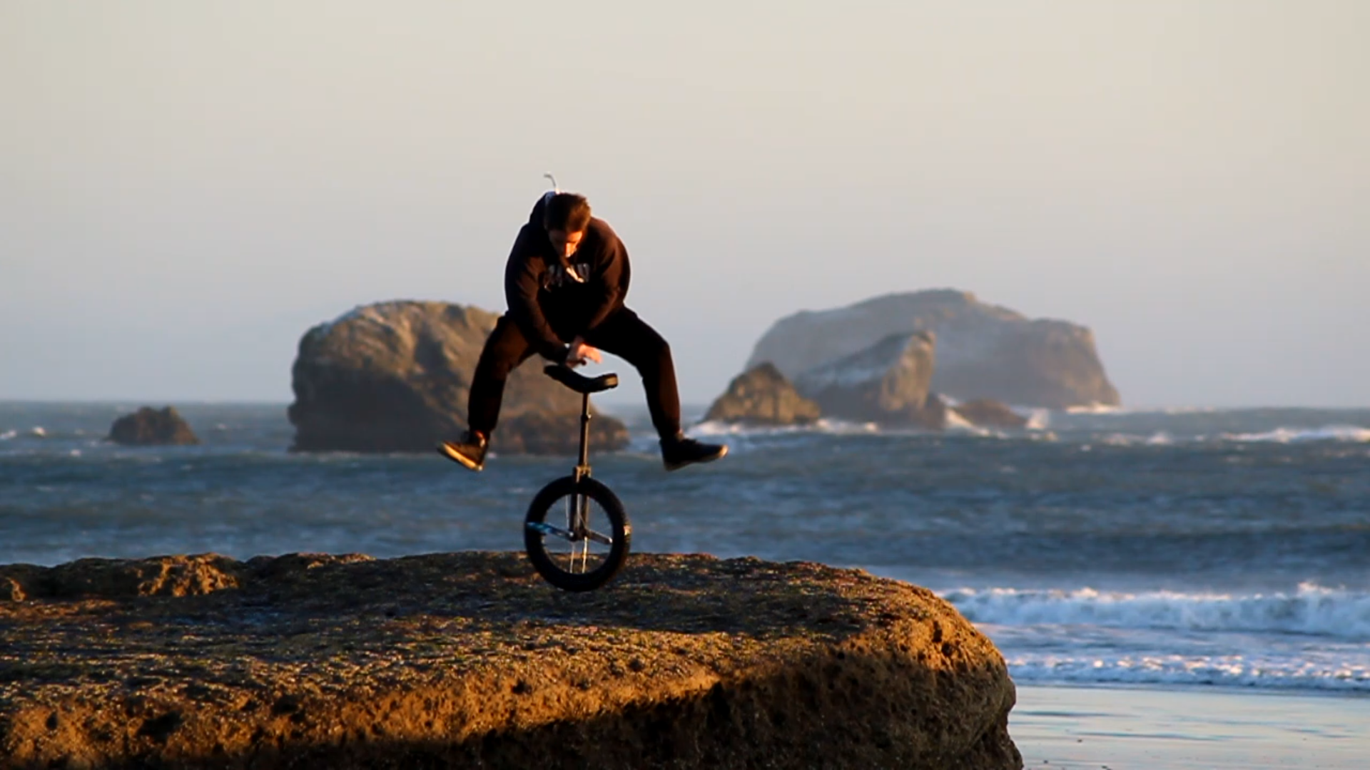 Alex unispinning at the coast of California
